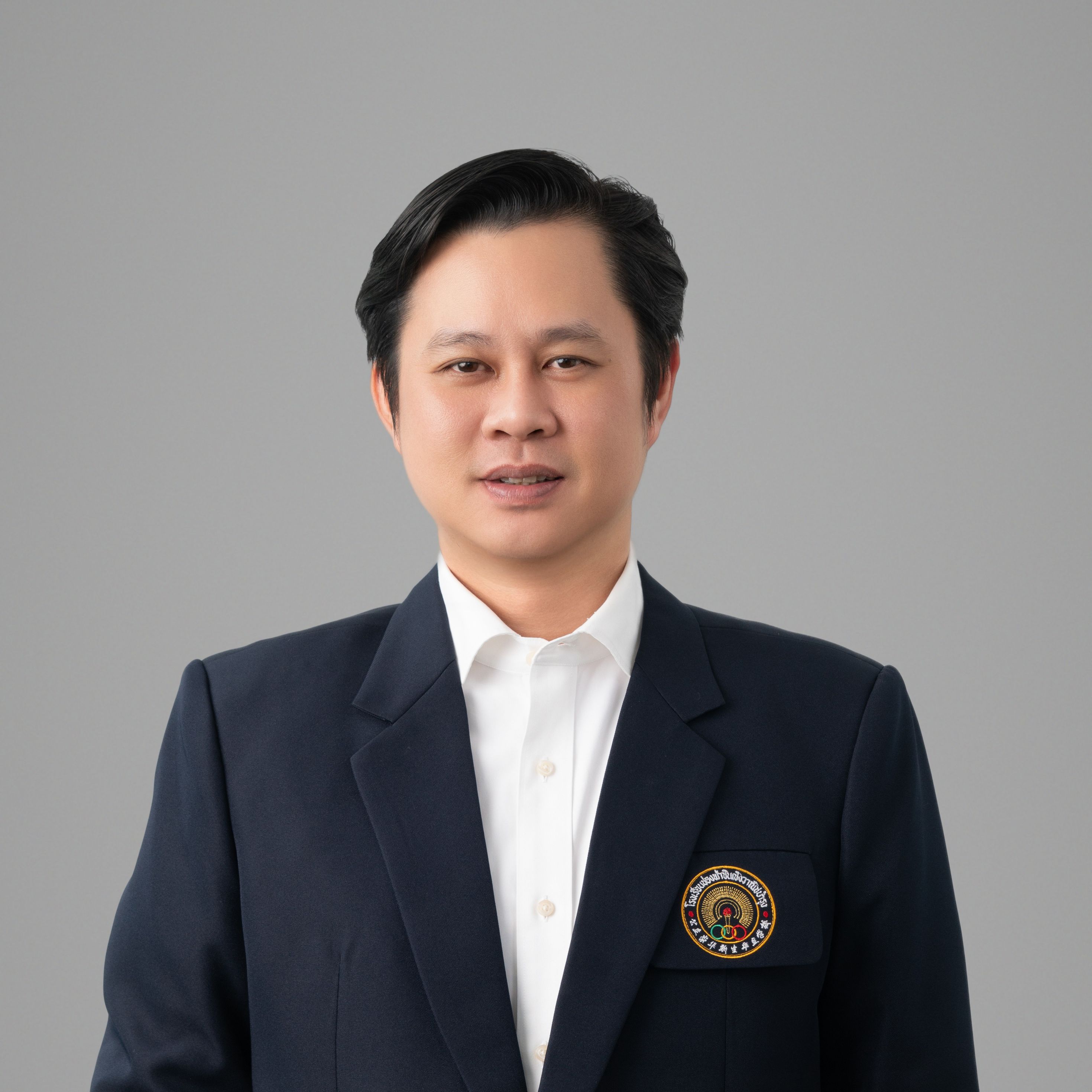 สรรเพชญ มโนรส